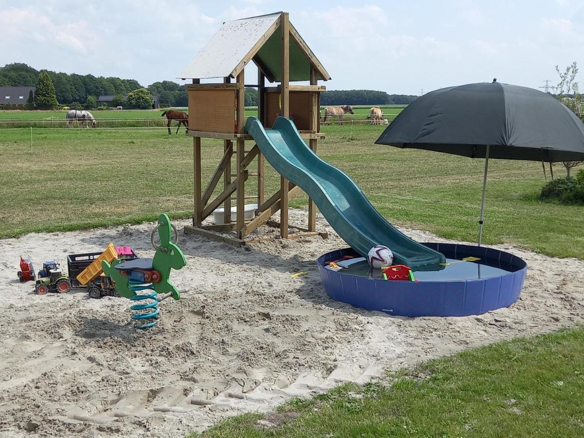 Comfort Safaritent 6 Pers En Mini Camping Zwiggelte Екстериор снимка